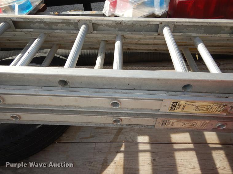 image for item FS9395 (3) aluminum ladders
