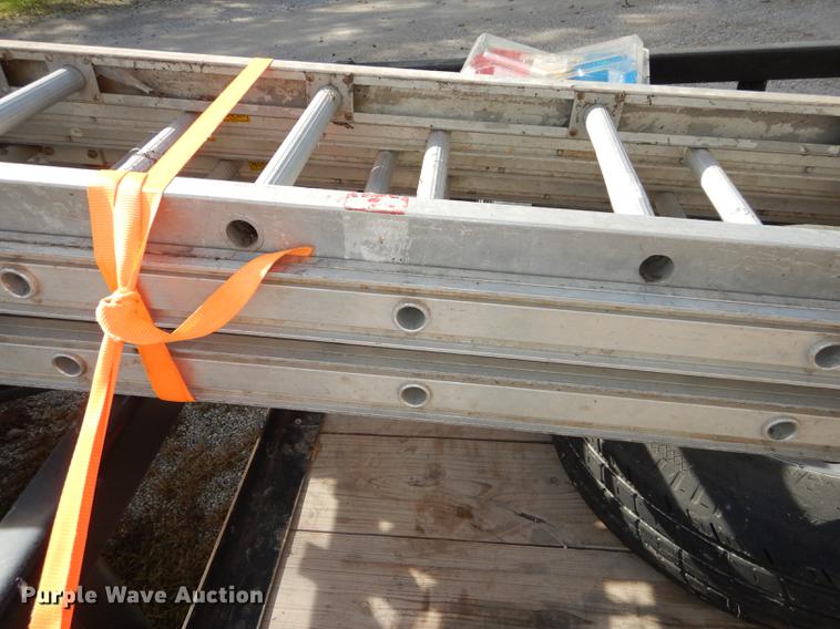 image for item FS9395 (3) aluminum ladders