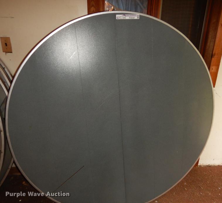 image for item FS9397 (32) 6' aluminum tables