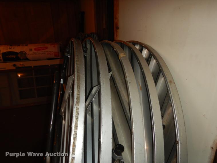 image for item FS9398 (32) 6' aluminum tables