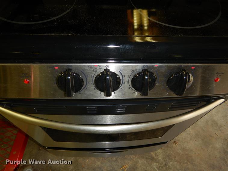 image for item FS9399 Restaurant equipment