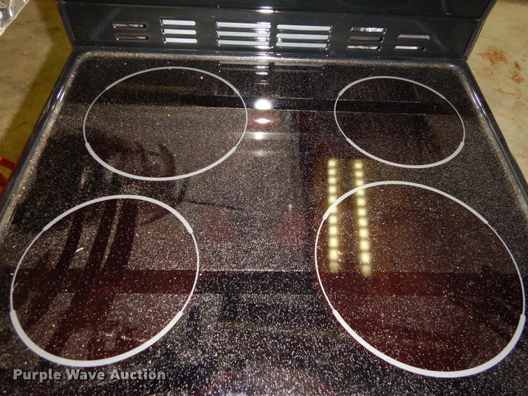 image for item FS9399 Restaurant equipment