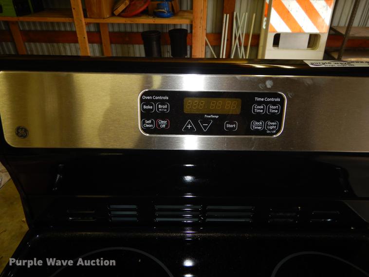 image for item FS9399 Restaurant equipment