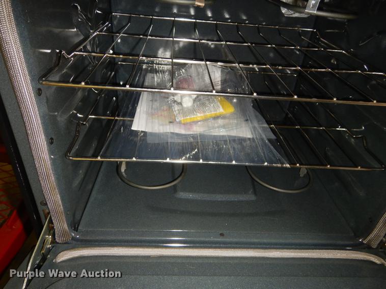 image for item FS9399 Restaurant equipment