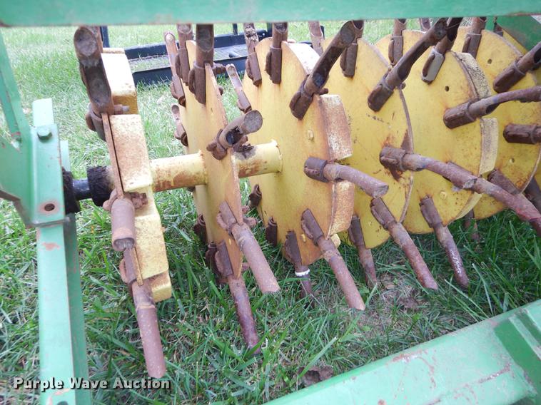 image for item FS9407 Lawn aerator