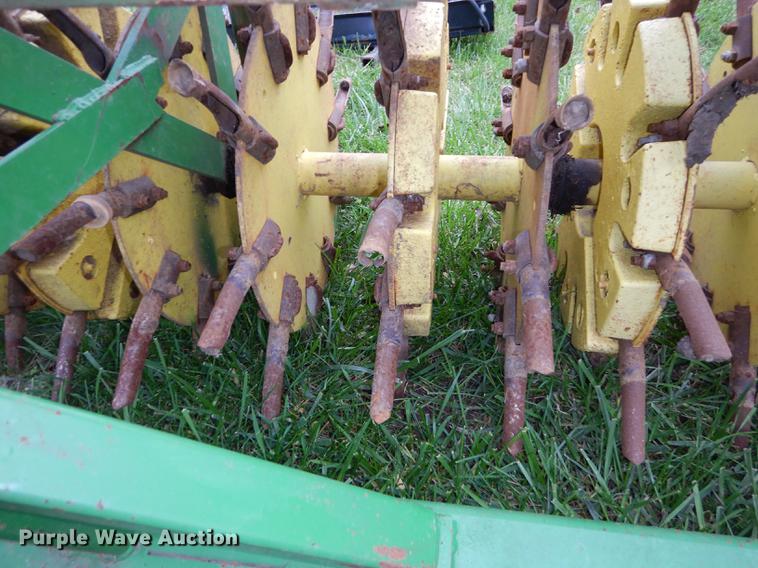 image for item FS9407 Lawn aerator