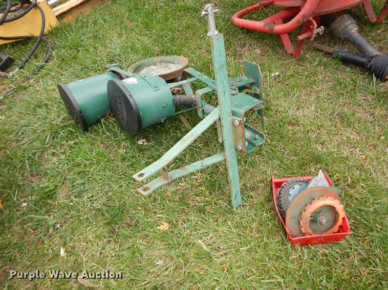 image for item FS9410 Lawn and garden