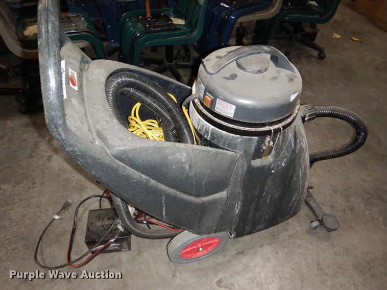 image for item FS9440 Viper Floor Shovel SN18WD wet/dry vacuum