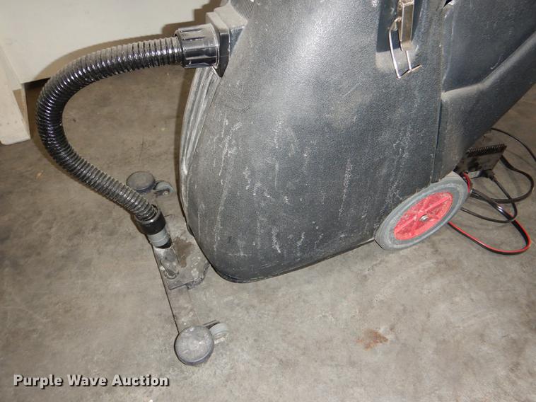 image for item FS9440 Viper Floor Shovel SN18WD wet/dry vacuum