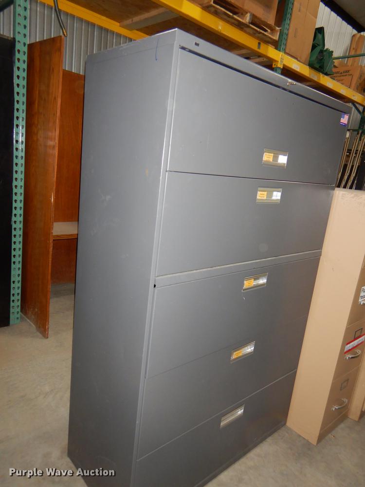 image for item FS9441 (5) metal file cabinets