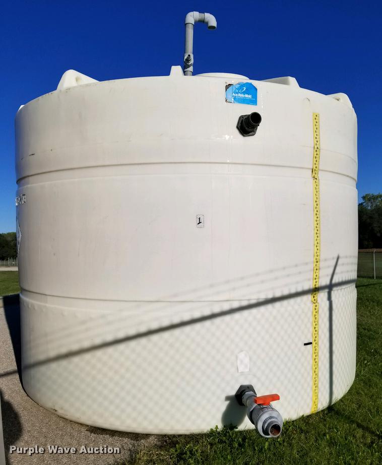 image for item G1361 Poly tank