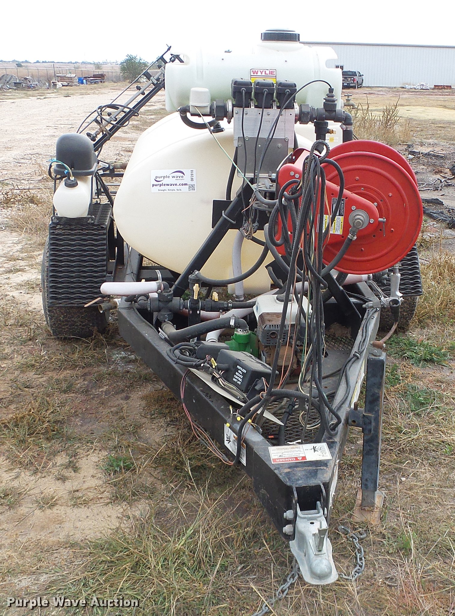 Wylie sprayer in Laverne, OK Item DF2818 sold Purple Wave