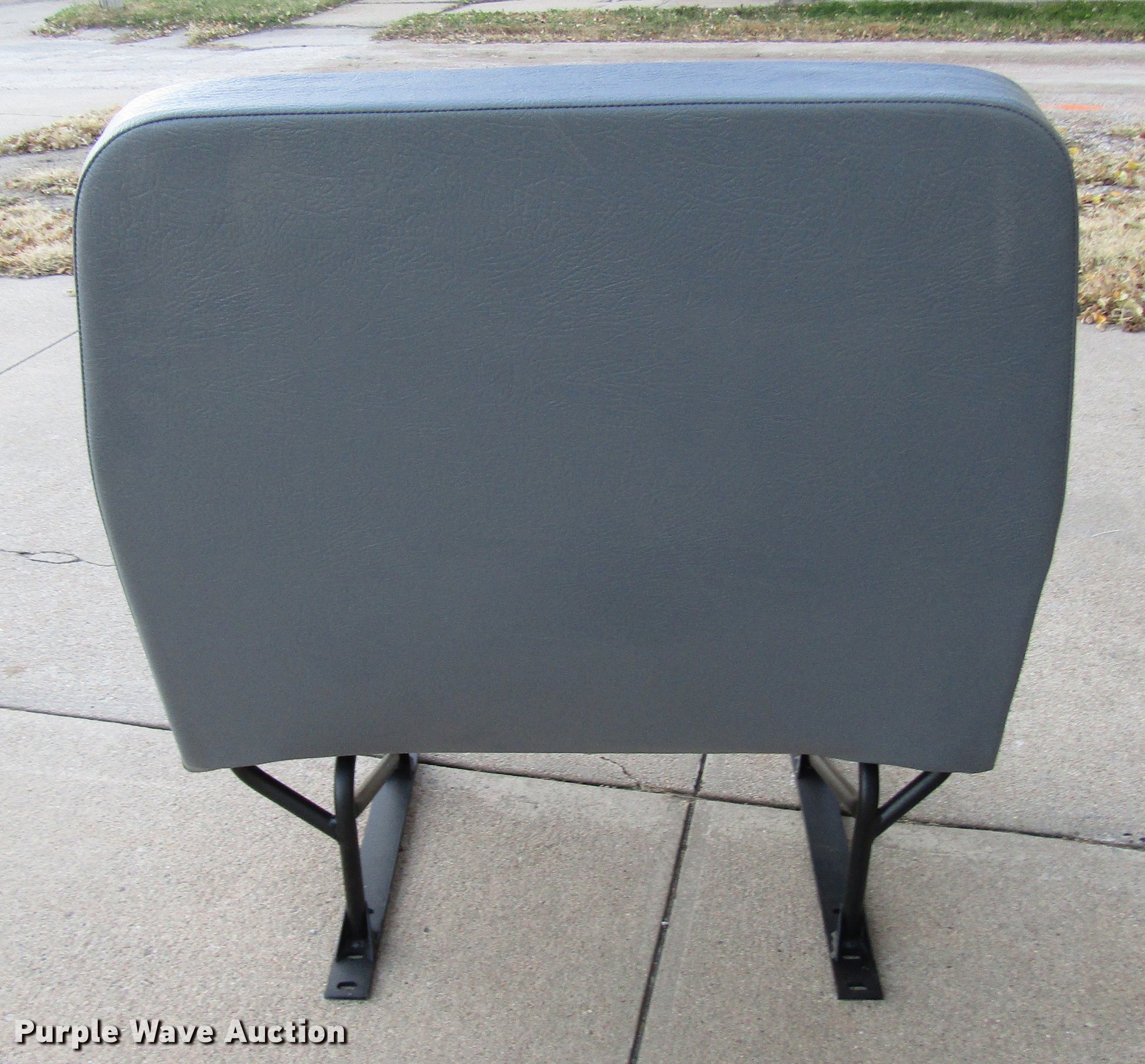 Approximately 23 bus bench seats in Hastings, NE Item FJ9540 sold