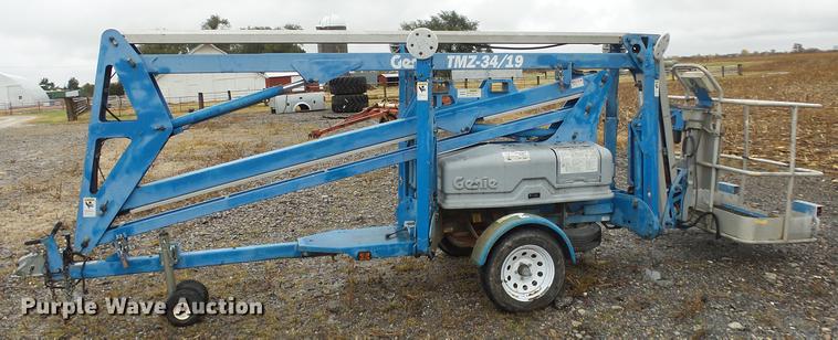 image for item AM9043 2001 Genie TMZ-34-19 boom lift