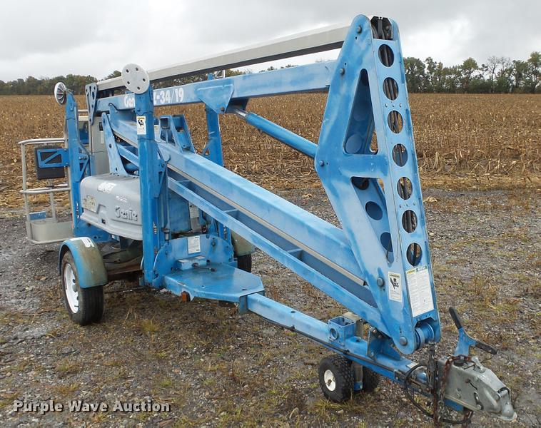 2001 Genie TMZ3419 boom lift in Newton, KS Item AM9043 sold