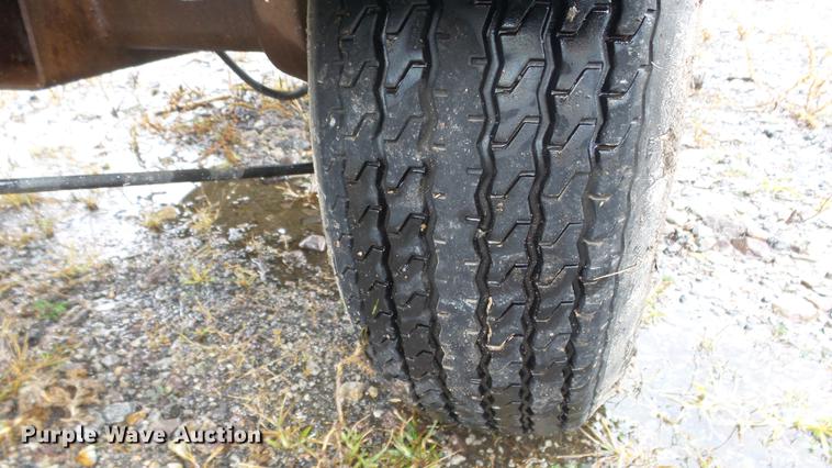 image for item AM9043 2001 Genie TMZ-34-19 boom lift