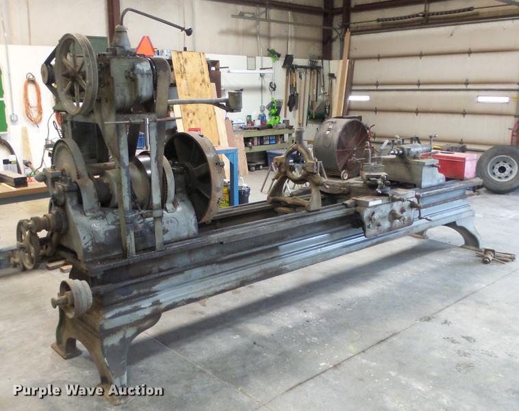 image for item AM9052 Putman Machine Co lathe