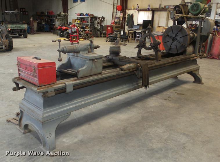 image for item AM9052 Putman Machine Co lathe