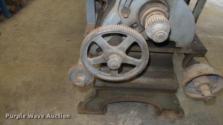 image for item AM9052 Putman Machine Co lathe