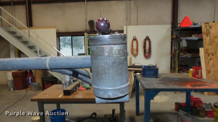 image for item AM9052 Putman Machine Co lathe