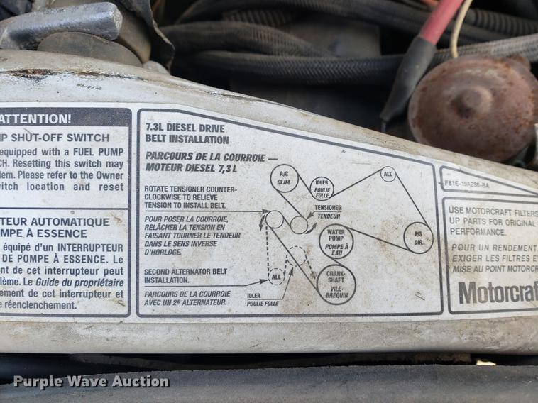 image for item AV9491 2001 Ford F250 Super Duty SuperCab flatbed pickup truck