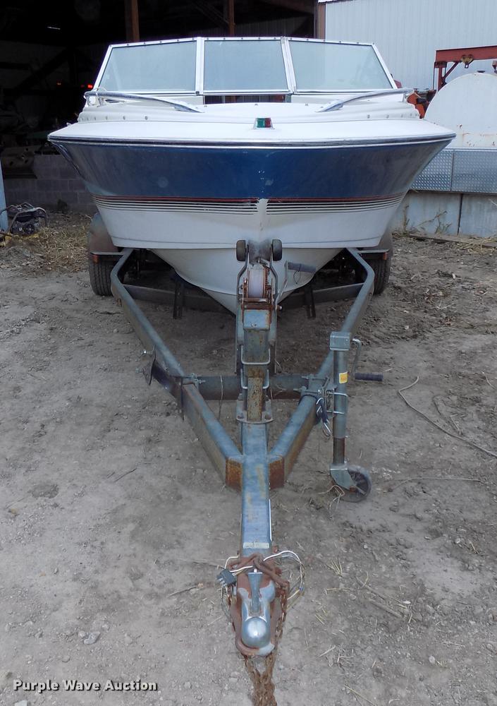 image for item DB8508 1988 Larson Citation DC175 boat