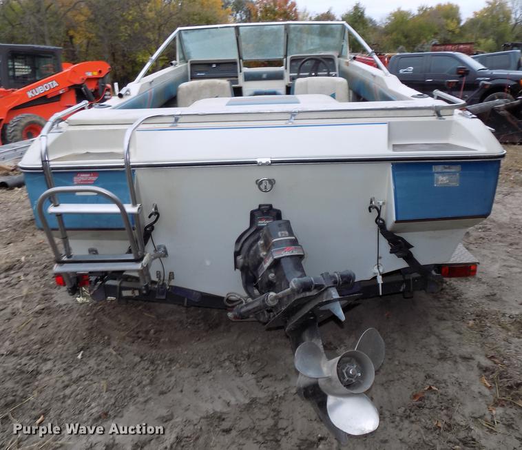 image for item DB8508 1988 Larson Citation DC175 boat