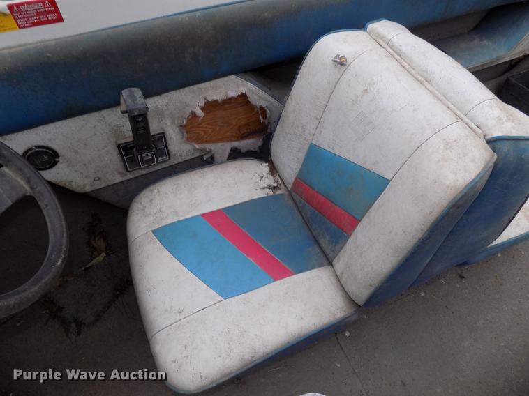 image for item DB8508 1988 Larson Citation DC175 boat