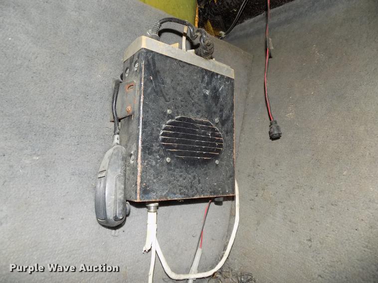 image for item DB8508 1988 Larson Citation DC175 boat