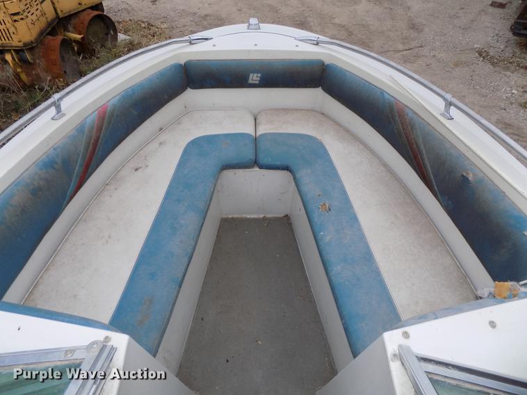 image for item DB8508 1988 Larson Citation DC175 boat