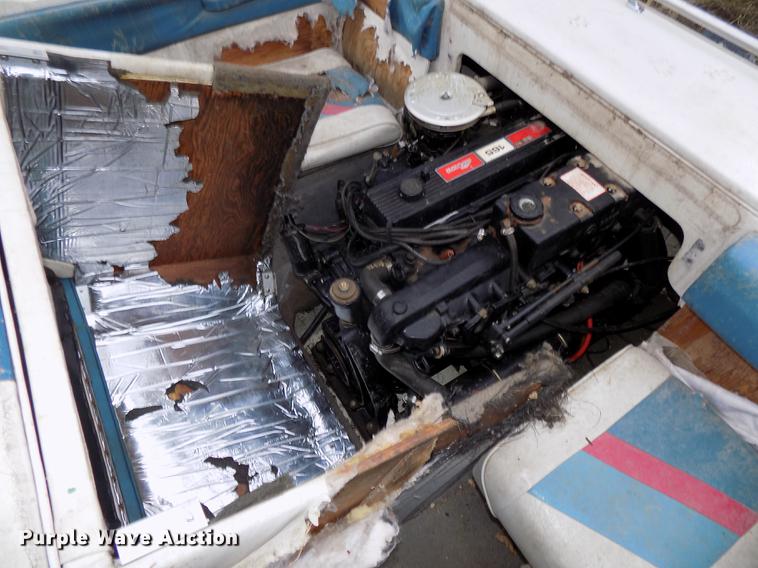 image for item DB8508 1988 Larson Citation DC175 boat