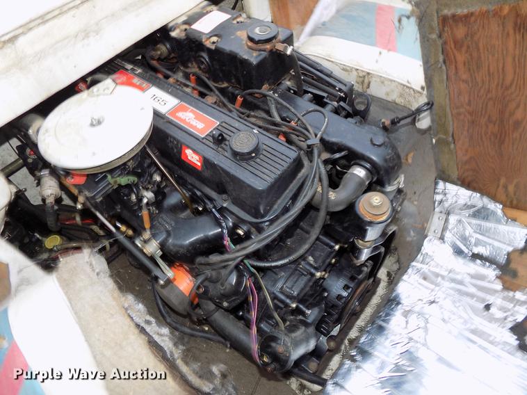 image for item DB8508 1988 Larson Citation DC175 boat