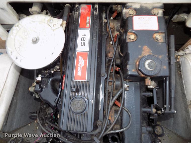 image for item DB8508 1988 Larson Citation DC175 boat