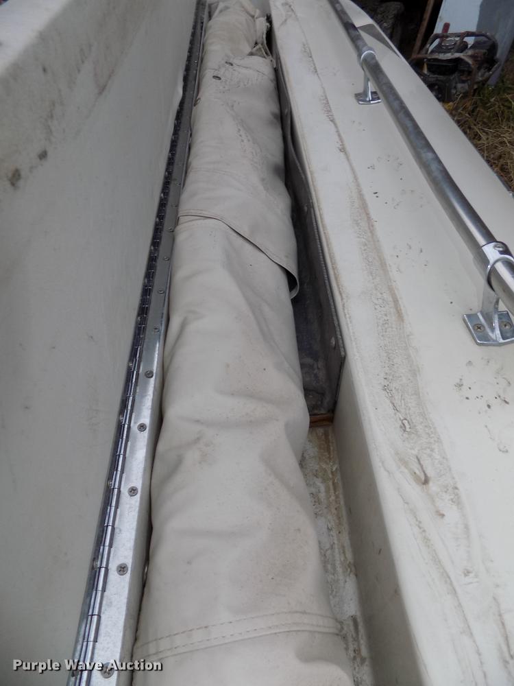 image for item DB8508 1988 Larson Citation DC175 boat