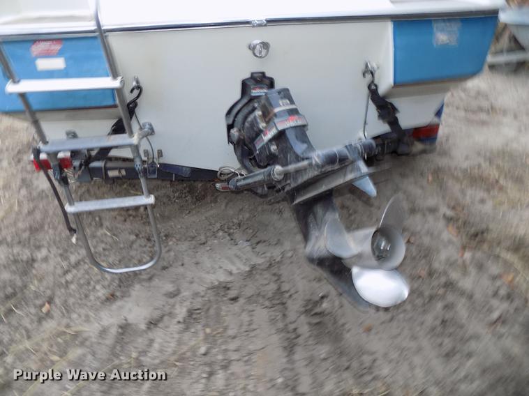 image for item DB8508 1988 Larson Citation DC175 boat