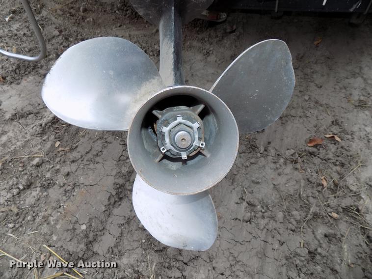 image for item DB8508 1988 Larson Citation DC175 boat