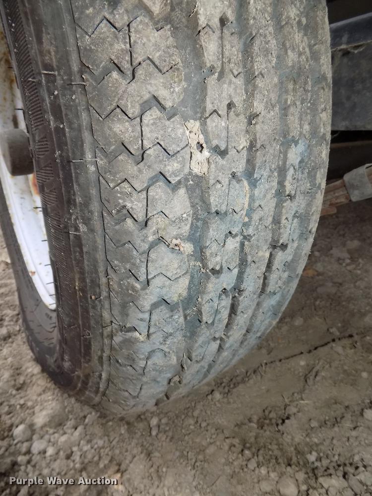 image for item DB8508 1988 Larson Citation DC175 boat