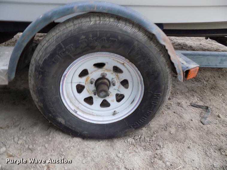 image for item DB8508 1988 Larson Citation DC175 boat