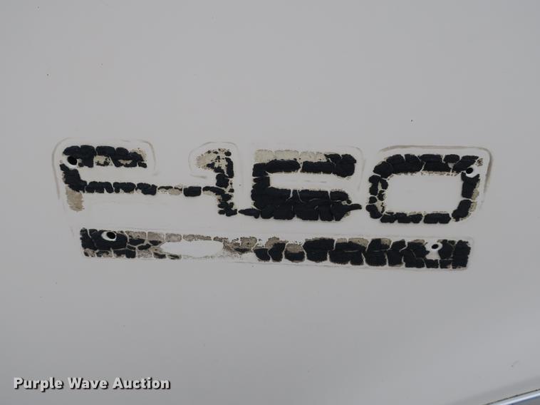 image for item DB8954 1987 Ford F150 XLT Lariat pickup truck