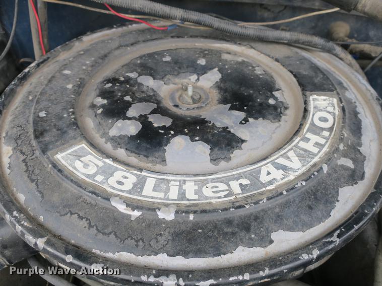 image for item DB8954 1987 Ford F150 XLT Lariat pickup truck