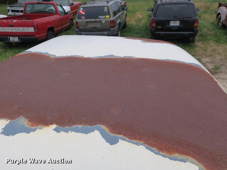 image for item DB8954 1987 Ford F150 XLT Lariat pickup truck