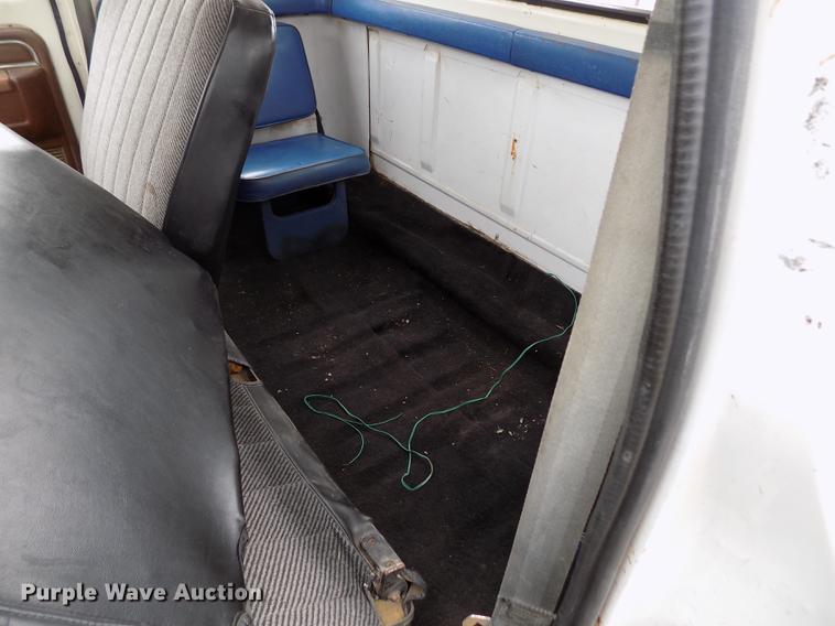 image for item DB9042 1979 Ford F250 Custom Ext. Cab pickup truck