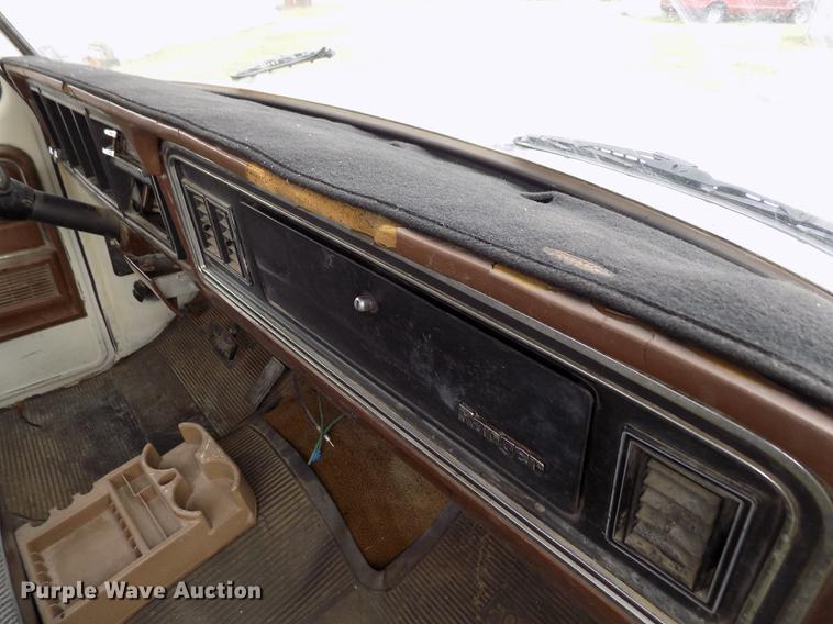 image for item DB9042 1979 Ford F250 Custom Ext. Cab pickup truck