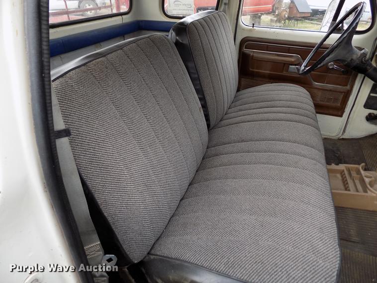 image for item DB9042 1979 Ford F250 Custom Ext. Cab pickup truck