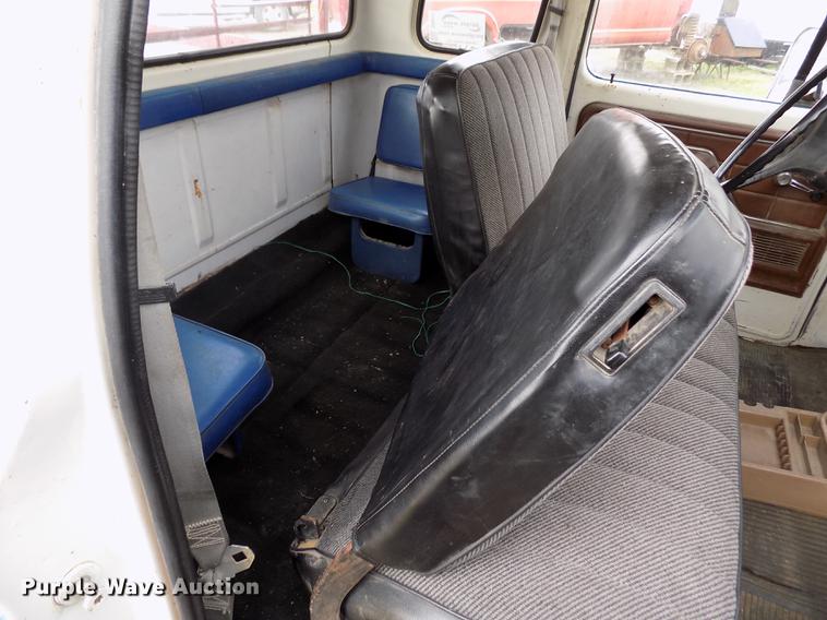 image for item DB9042 1979 Ford F250 Custom Ext. Cab pickup truck