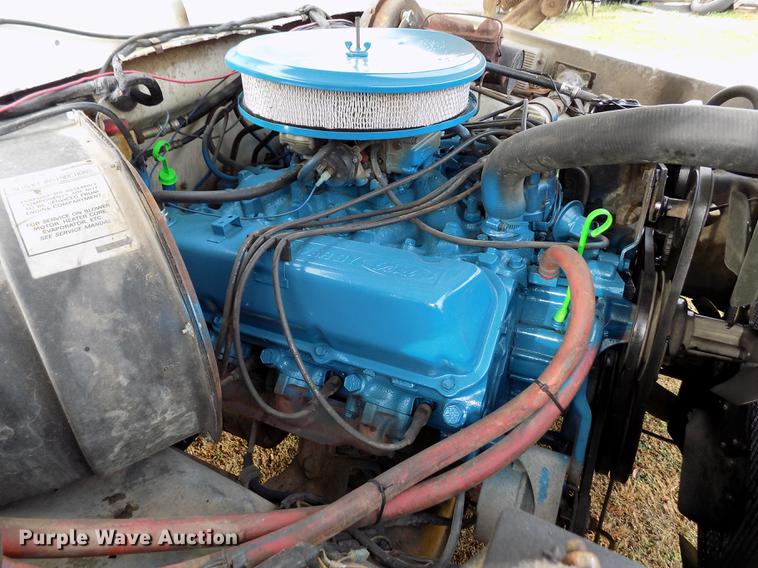 image for item DB9042 1979 Ford F250 Custom Ext. Cab pickup truck