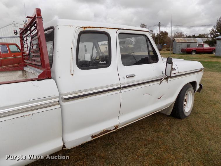 image for item DB9042 1979 Ford F250 Custom Ext. Cab pickup truck