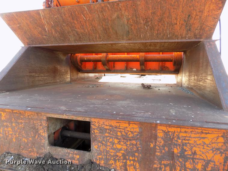 image for item DB9053 Al-jon car crusher