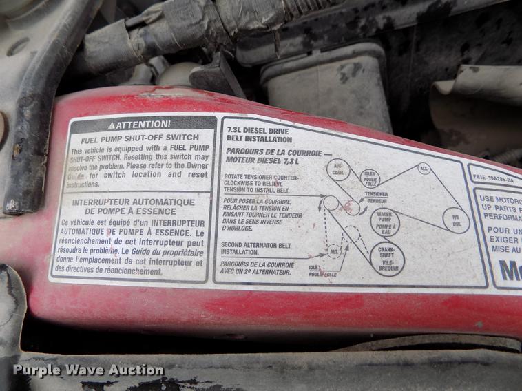 image for item DB9066 2002 Ford F350 Super Duty Lariat Crew Cab pickup truck