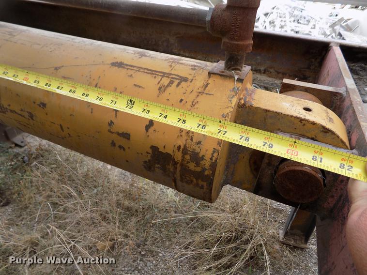 image for item DB9067 Refuse baler